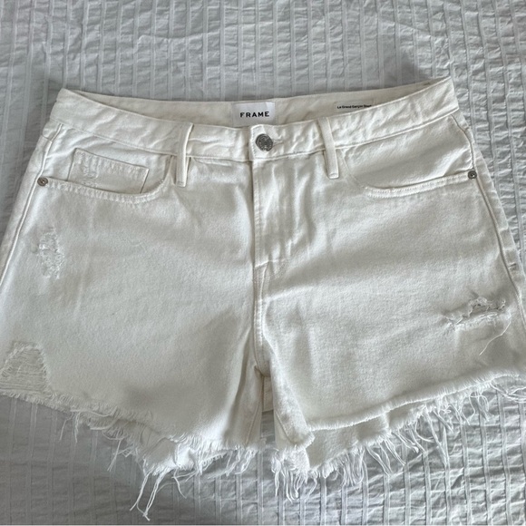 Frame Denim Women's Ivory Frayed Jean Shorts - Picture 1 of 6